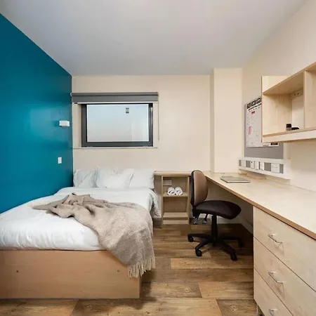 Arena Village In Centre Apartment Leeds (West Yorkshire)